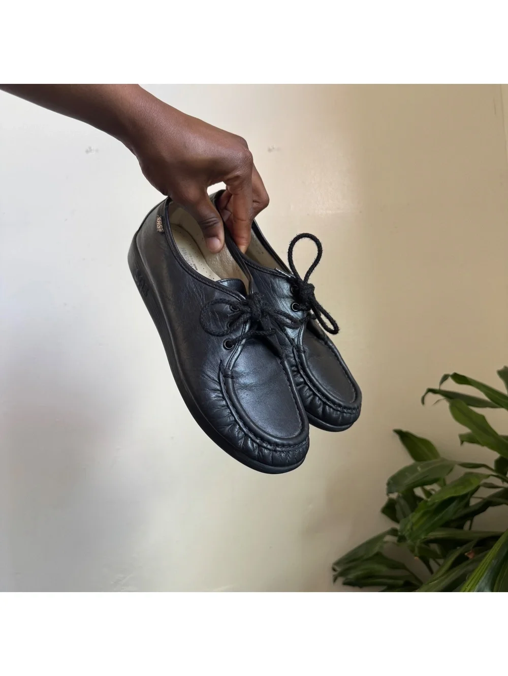 Vintage SAS Handsewn Black Leather Moccasin Lace Up Comfort Shoes Women’s US 8